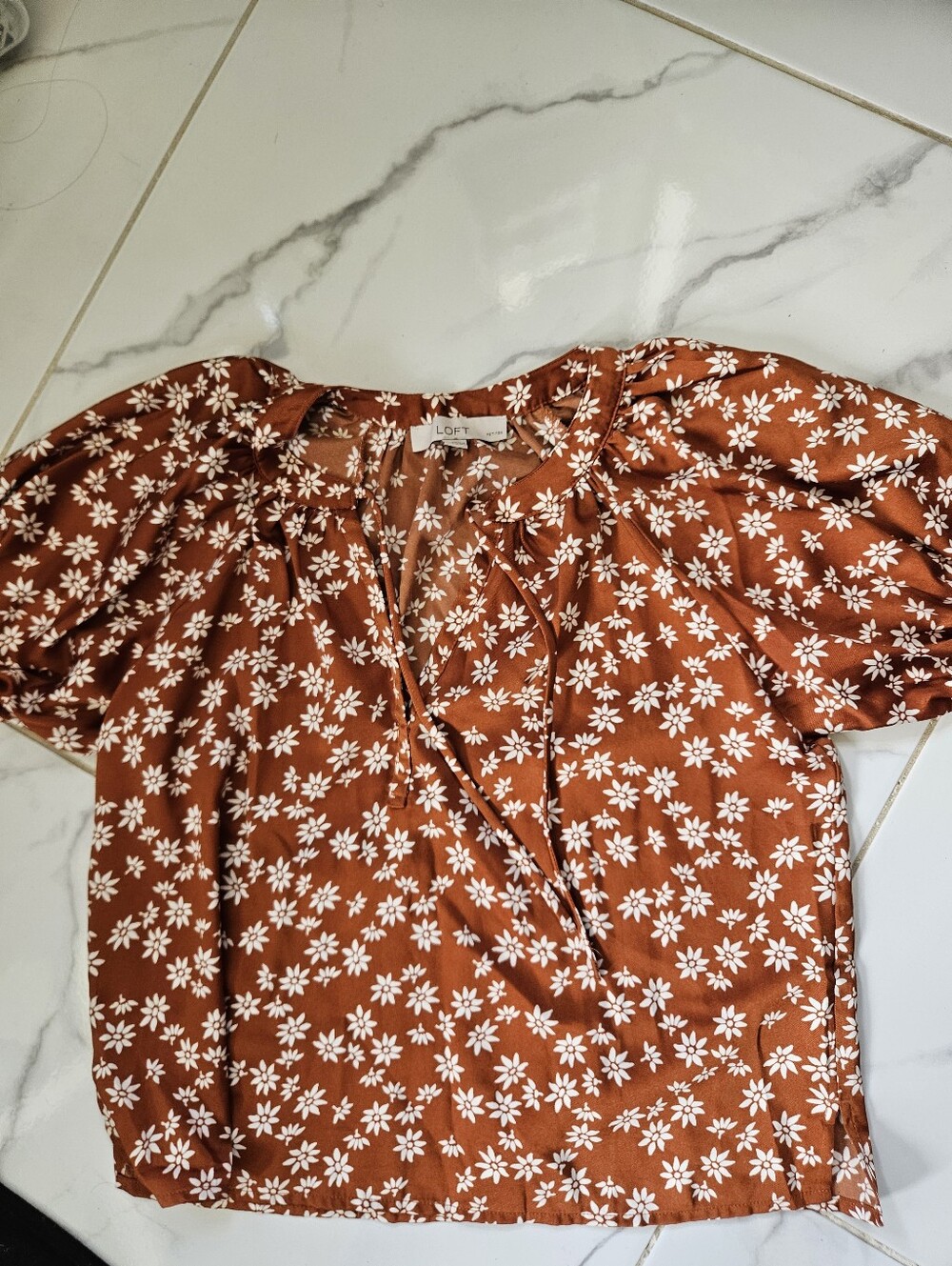 LOFT Floral Tie-Front Puff Sleeve